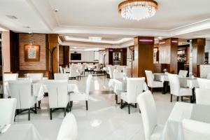 Restaurace v ubytování Simbad Hotel & Bar Superior