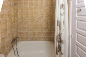 A bathroom at INMUEBLE DE CATEGORIA. Wifi FREE