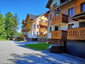 Budova, v ktorej sa apartmán nachádza
