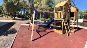 Gallery image of Apartments Beach House Villa in Premantura