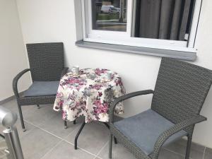 Apartman Jezdić 2的休息区