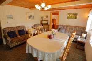 Χώρος καθιστικού στο Urlaub im Friesenhaus +16 φωτογραφίες