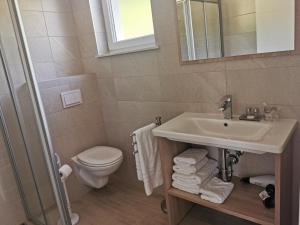Kúpeľňa v ubytovaní Villa Isabela + 34 fotografií