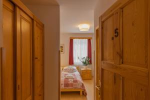 Postel nebo postele na pokoji v ubytování Apartments Rozle