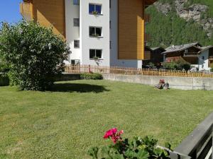 Fotografie z fotogalerie ubytování Haus Residence v destinaci Täsch + 17 fotografií