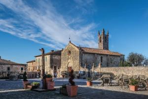 Gallery image of Rooms and Wine al Castello in Monteriggioni