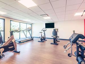 Fitness centrum a/nebo fitness zařízení v ubytování Mercure Bourg En Bresse