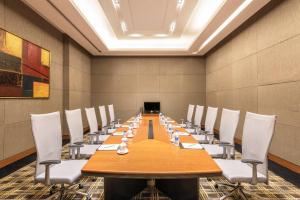 Konferenční prostory v ubytování Holiday Inn Mudanjiang by IHG