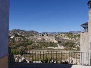 Příroda nedaleko venkovského domu