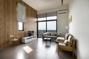 Posezení v ubytování EST Suites Bangsar by Airhost