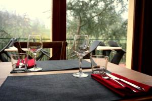 Nápoje v ubytování Hôtel Ambroise