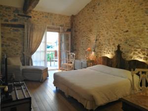 Afbeelding uit fotogalerij van Hotel Logis - Chateau de Beauregard in Saint-Girons
