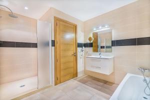 Koupelna v ubytování Casa Torres