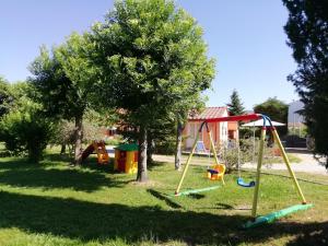 Area giochi per bambini di Bed and breakfast Casa Formica