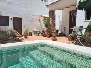 basen przed domem w obiekcie Casa Alta Holiday Home w mieście El Esparragal