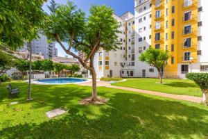 Swimmingpoolen hos eller tæt på Apartamento Adriana