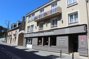 Gallery image of Hotel Des Tilleuls in Dinard