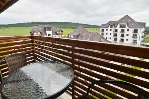 Nespecifikovaný výhled na hory nebo výhled na hory při pohledu z aparthotelu