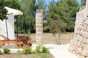 A garden outside Trullo Le Macchie