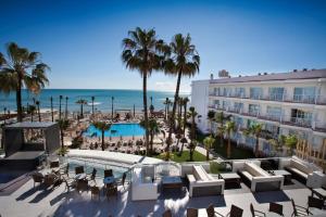 Bazén v ubytování Hotel Riu Nautilus - Adults Only nebo v jeho okolí