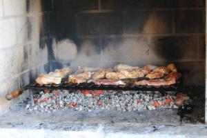 Εγκαταστάσεις μπάρμπεκιου για όλους τους επισκέπτες της παραθεριστικής κατοικίας