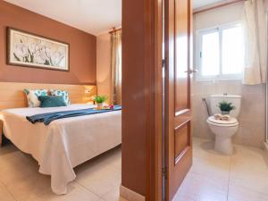 Kúpeľňa v ubytovaní Holiday Home Lorena by Interhome