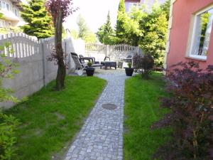 Ogród w obiekcie GRAND VILLA USTKA- Marmonoli