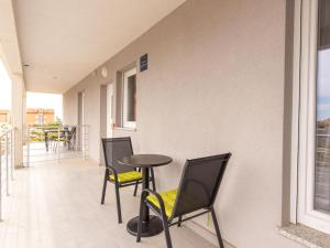 Balkón nebo terasa v ubytování Apartment in Novalja near Sea Beach