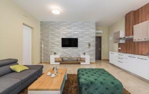 TV a/nebo společenská místnost v ubytování Villa Ancora