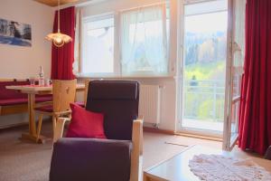 Posezení v ubytování Steiert Panorama Apartments Todtnau