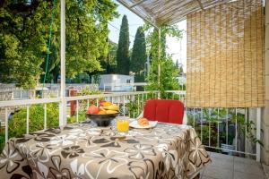 Balkón alebo terasa v ubytovaní Beach Lapad Apartment Villa Tolja