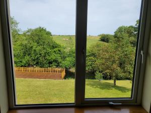 Een tuin van Ardilaun Guesthouse Self Catering