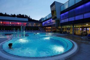 The swimming pool at or close to Gästehaus Sabine