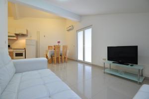 Gambar di galeri bagi Apartmani Vedrana, Murter di Murter +61 gambar