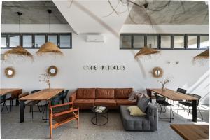 Гостиная зона в The Pines Boutique Villa - Vama Veche