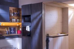 Kuchyňa alebo kuchynka v ubytovaní Apartment Cubo Maksimir 1