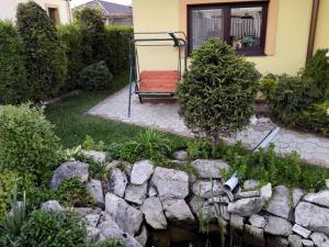 A garden outside Apartmán Slnečnica
