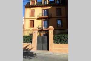 The building in which Az apartmant is located