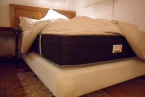 A bed or beds in a room at Magic Place