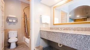 Koupelna v ubytování Executive inn Bacliff