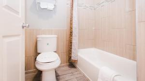 Koupelna v ubytování Executive inn Bacliff