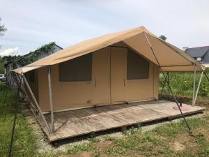 Imagen de la galería de Tente Lodge les Gîtes de l'Odet, en Lanio 18 fotos más