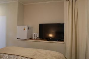 Postel nebo postele na pokoji v ubytování habitac privada Bed n Bkf Patagonia Norte - Puerto Varas Homestay - BnB Plus