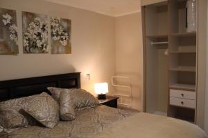 Postel nebo postele na pokoji v ubytování habitac privada Bed n Bkf Patagonia Norte - Puerto Varas Homestay - BnB Plus