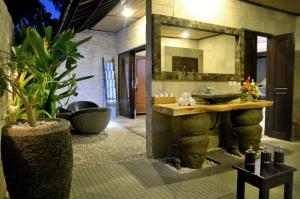 Gallery image of Hidden Paradise Cottages in Amed