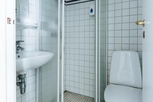 Koupelna v ubytování City Hotel Nebo