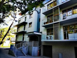 Budynek, w którym mieści się apartament