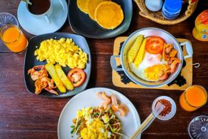 Eten bij of ergens in de buurt van het pension

