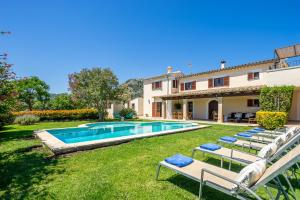 The swimming pool at or close to Villa Corb Mari by Sun Villas Mallorca