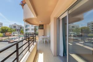 Balkon lub taras w obiekcie Marbella Suites